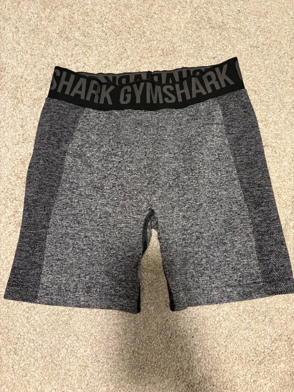 Gymshark women’s flex shorts size medium